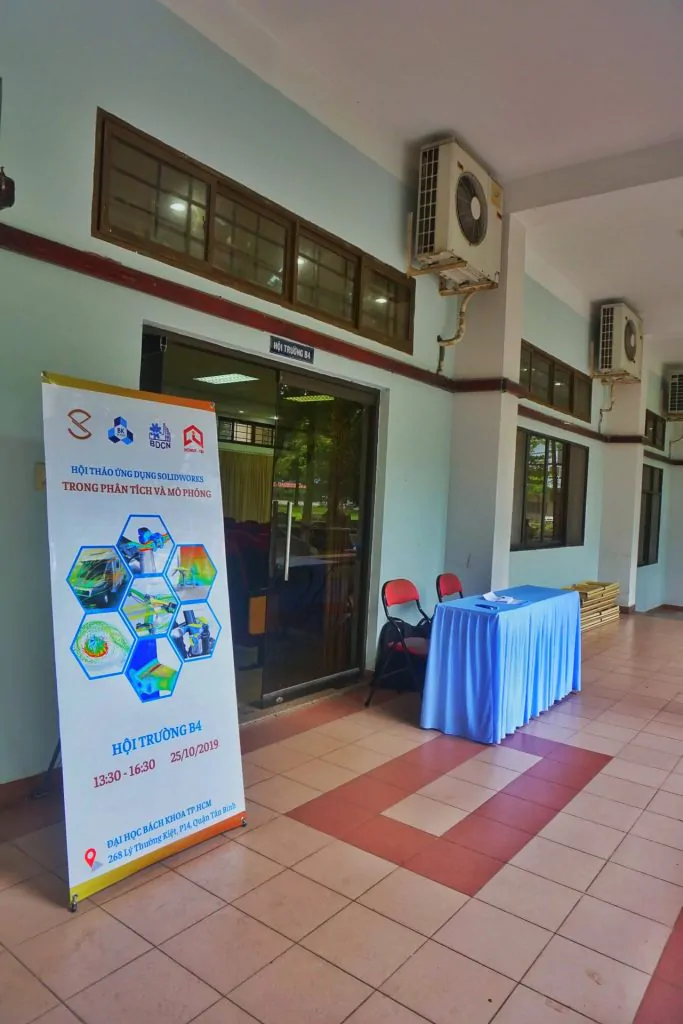 hội trường thành lập sspace_bachkhoa