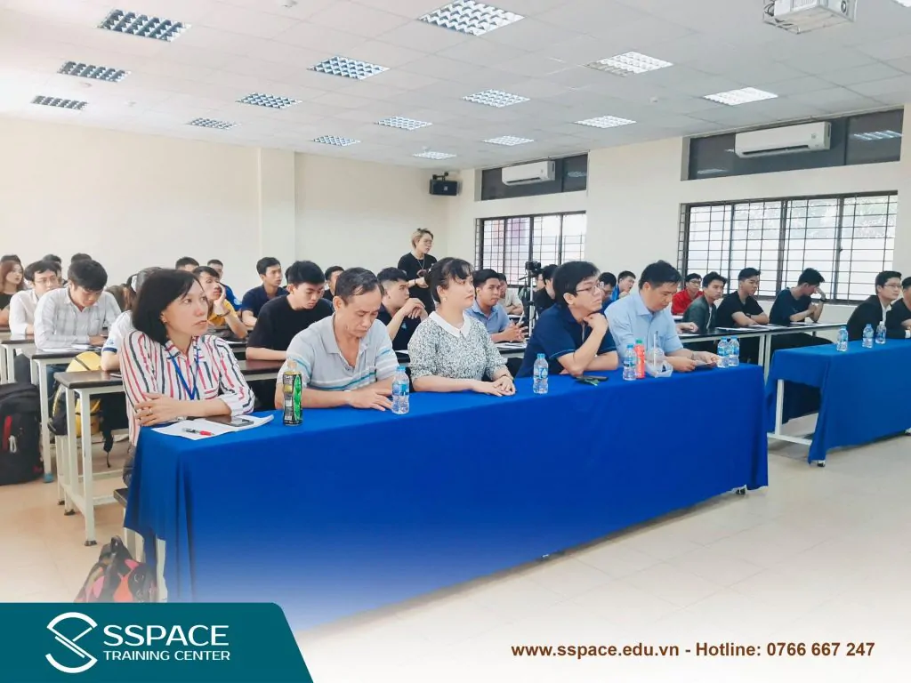 không khí buổi lễ