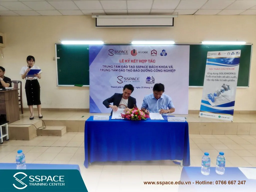 ký kết hợp tác