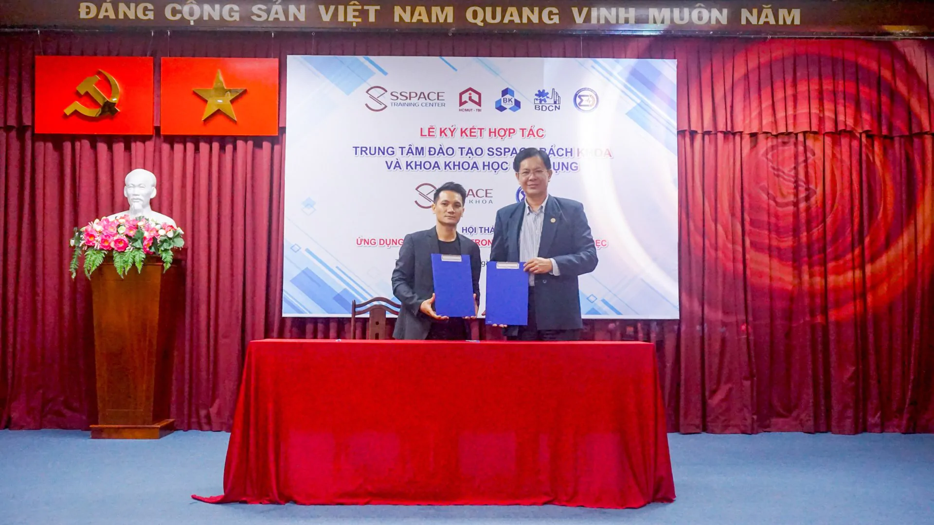 ký kết hợp tác ĐH Bách khoa 1