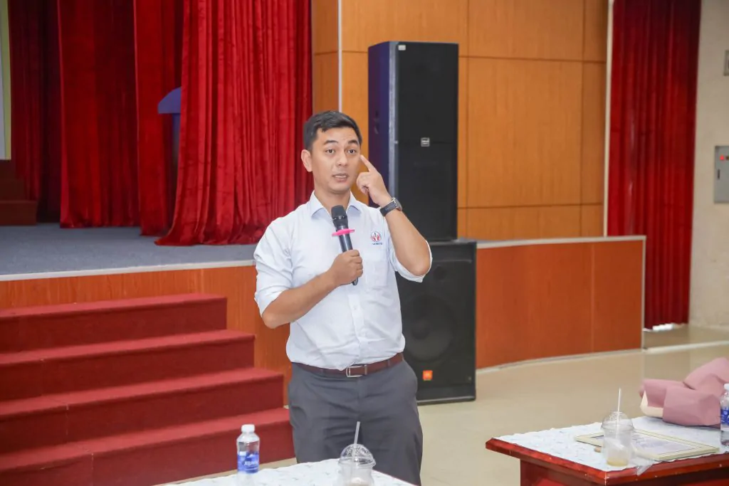 Thầy Khoa chia sẻ