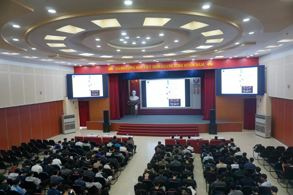 không khí hội trường